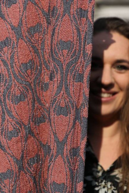 Chusta tkana Yaro Sling - La Fleur Puffy Rose Grey Bourette Glam