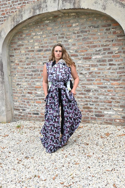 Chusta tkana Yaro Slings - Petals Duo Black Purple Hemp
