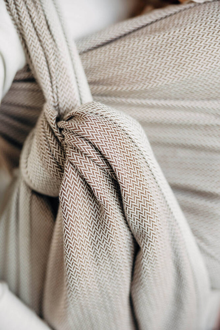 Basic Line Baby Sling LennyLamb - Little Herringbone Almond