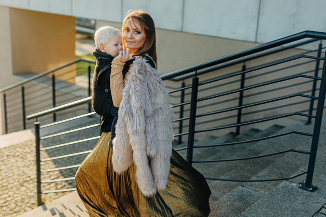 Nosidełko LennyLamb LennyUpGrade - Pawi Ogon - Pitch Black