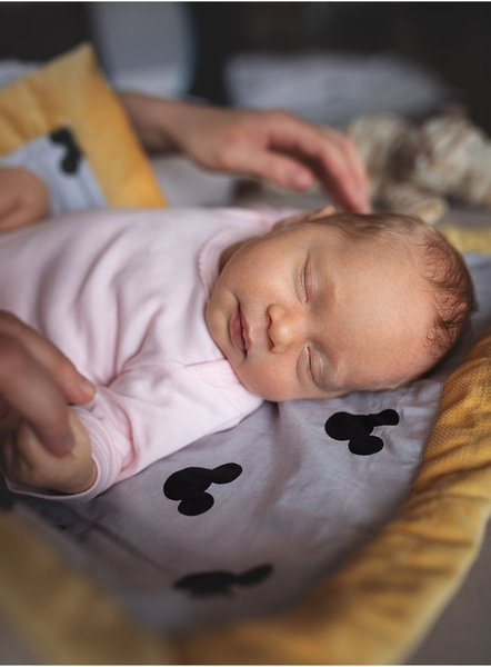 Dwustronny bawełniany kocyk Kinder Hop - Mustard