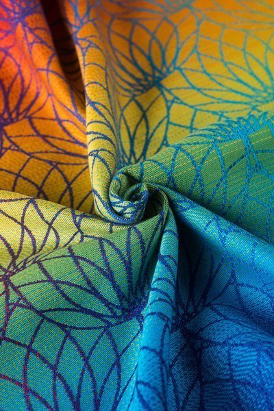 LennyHybrid Half Buckle Carrier - Rainbow Lotus
