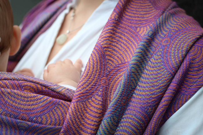 Chusta tkana Yaro Gravity Duo Aqua Grad Orange Violet Tencel