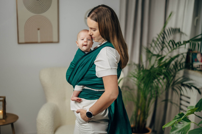 Basic Line Baby Sling Lenny Lamb - Little Herringbone Emerald