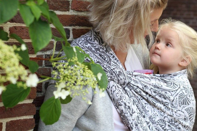 Chusta tkana Yaro Ava Contra Grey Confetti