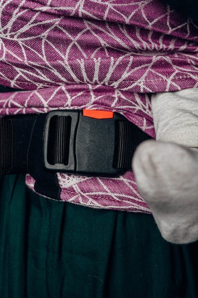 LennyHybrid Half Buckle Carrier - Lotus Purple