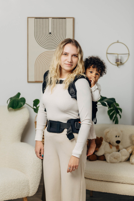 Nosidełko LennyLamb - LennyPreschool: Mała Jodełka Czarny Heban