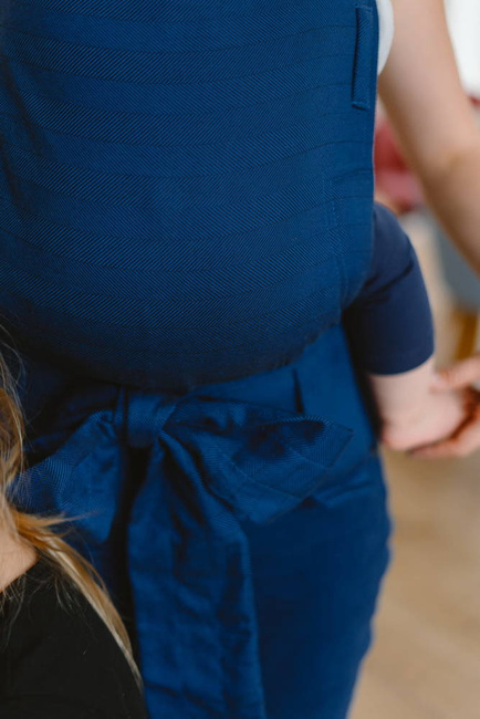 Nosidełko Kavka Handy - Royal Blue Herringbone