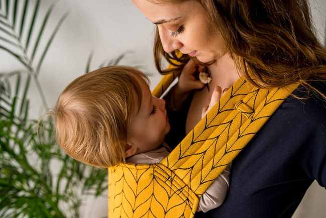 Nosidełko Kavka Handy: Honey Braid