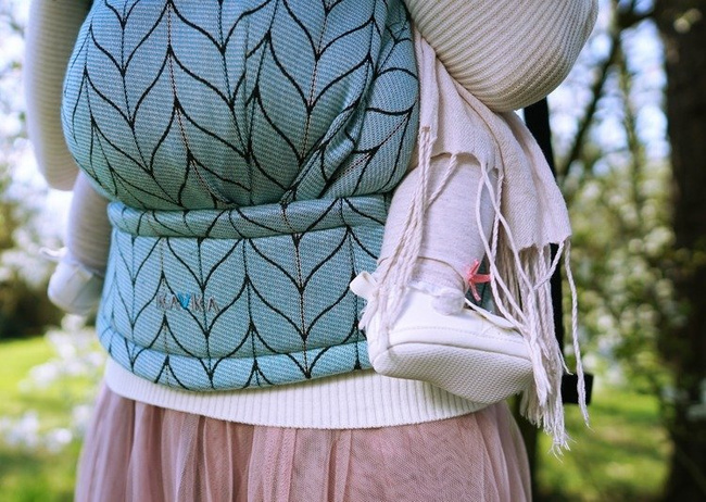 Nosidełko Kavka Multi-age Sky Braid 