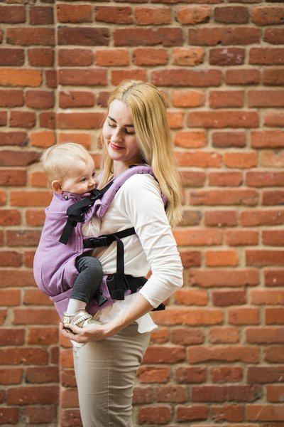 Nosidełko Kavka Multi-age: Dusty Pink Braid