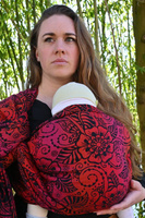 Chusta tkana Yaro Slings - Ava Trinity Black Sangria Rainbow Wool