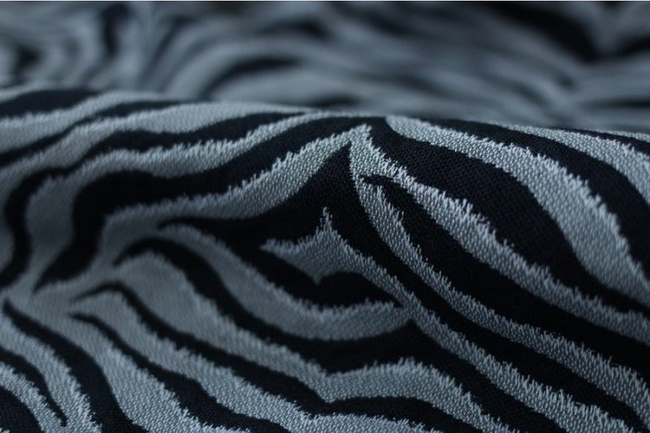 Woven Wrap Yaro Tiger Ultra Navy Grey Alpaca