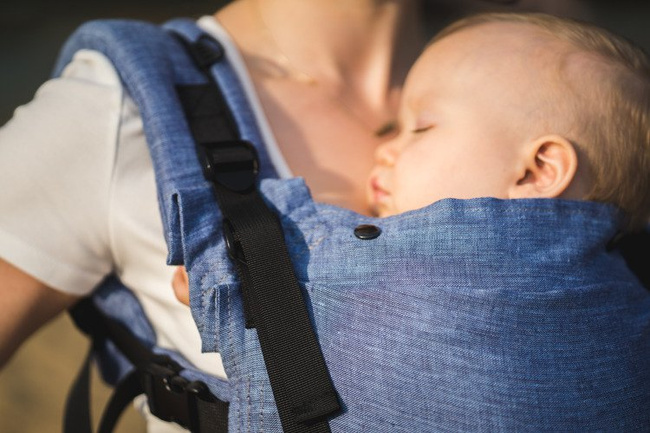 Nosidełko Kavka Multi-age Forget-me-not linen