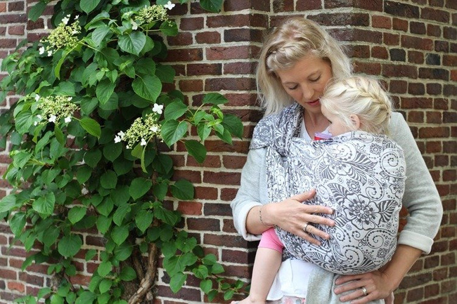 Chusta tkana Yaro Ava Contra Grey Confetti