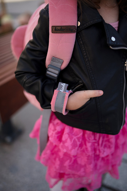 Opaska odblaskowa Kinder Hop Flash - Truskawkowa