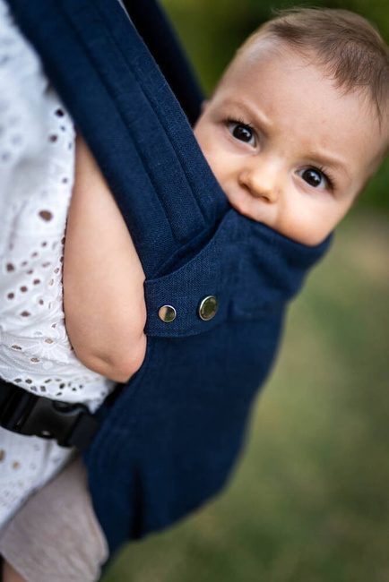 Nosidełko regulowane Qusy - Linen Navy