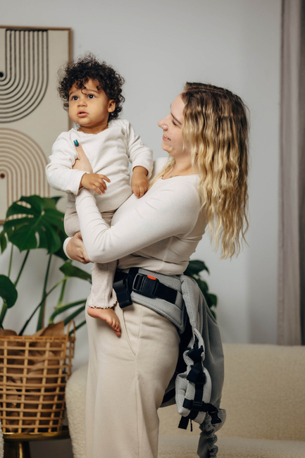 Nosidełko LennyLamb - LennyPreschool: Mała Jodełka Szara