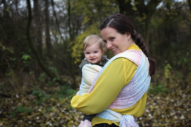 Chusta tkana Yaro Gravity Duo White Lights Rainbow